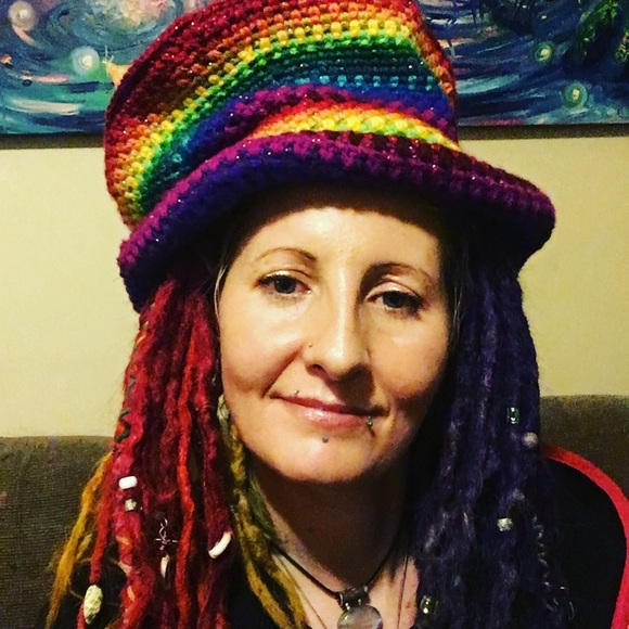 Meet your Posher, Jakki - Picture 4 of 5